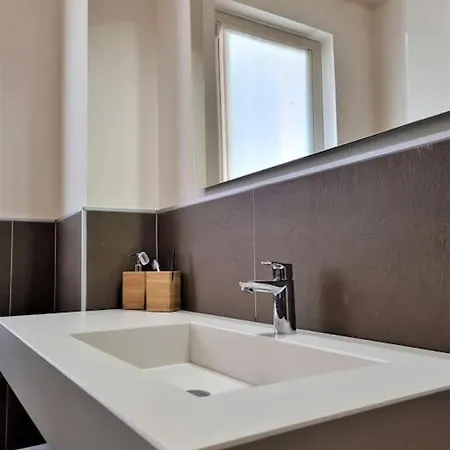 Lägenhet Oasi Di Pace Nella Val Di Taro *