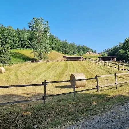 Oasi Di Pace Nella Val Di Taro * Compiano