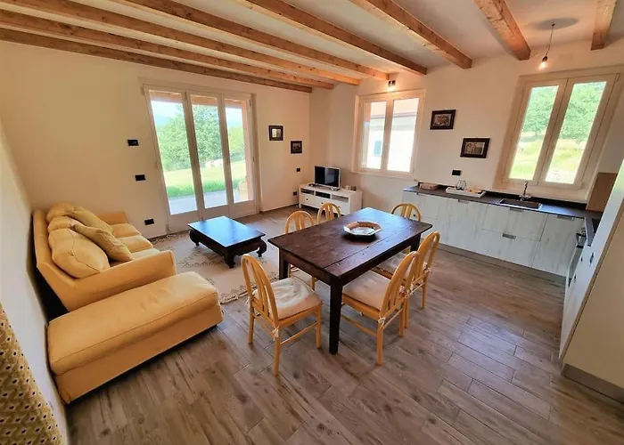 Oasi Di Pace Nella Val Di Taro דירה