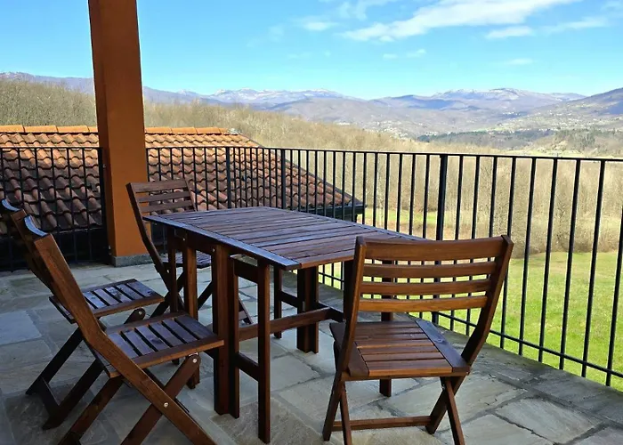 Lägenhet Oasi Di Pace Nella Val Di Taro Compiano