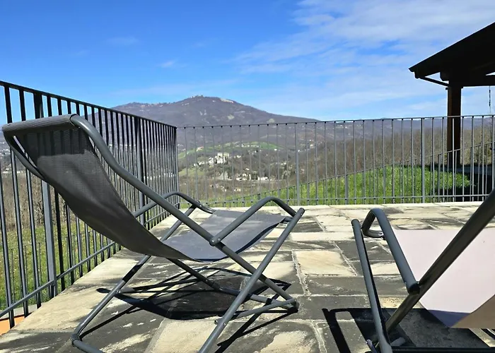 Lägenhet Oasi Di Pace Nella Val Di Taro *